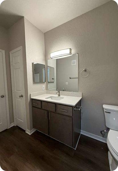 WhatsApp Image 2025-11-18 at 19.49.06